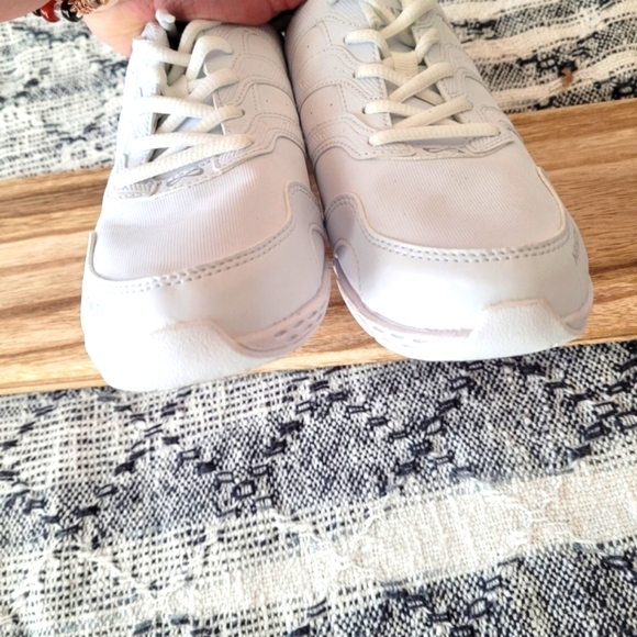 Infinity Cheer Shoes Rival 2, size 9. - Picture 8 of 11